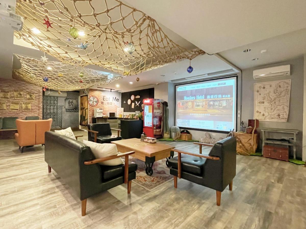 Roaders Hotel Hualien Dongda Extérieur photo