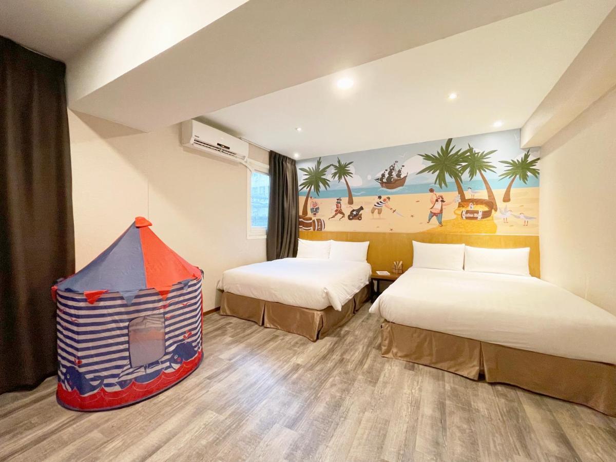 Roaders Hotel Hualien Dongda Extérieur photo