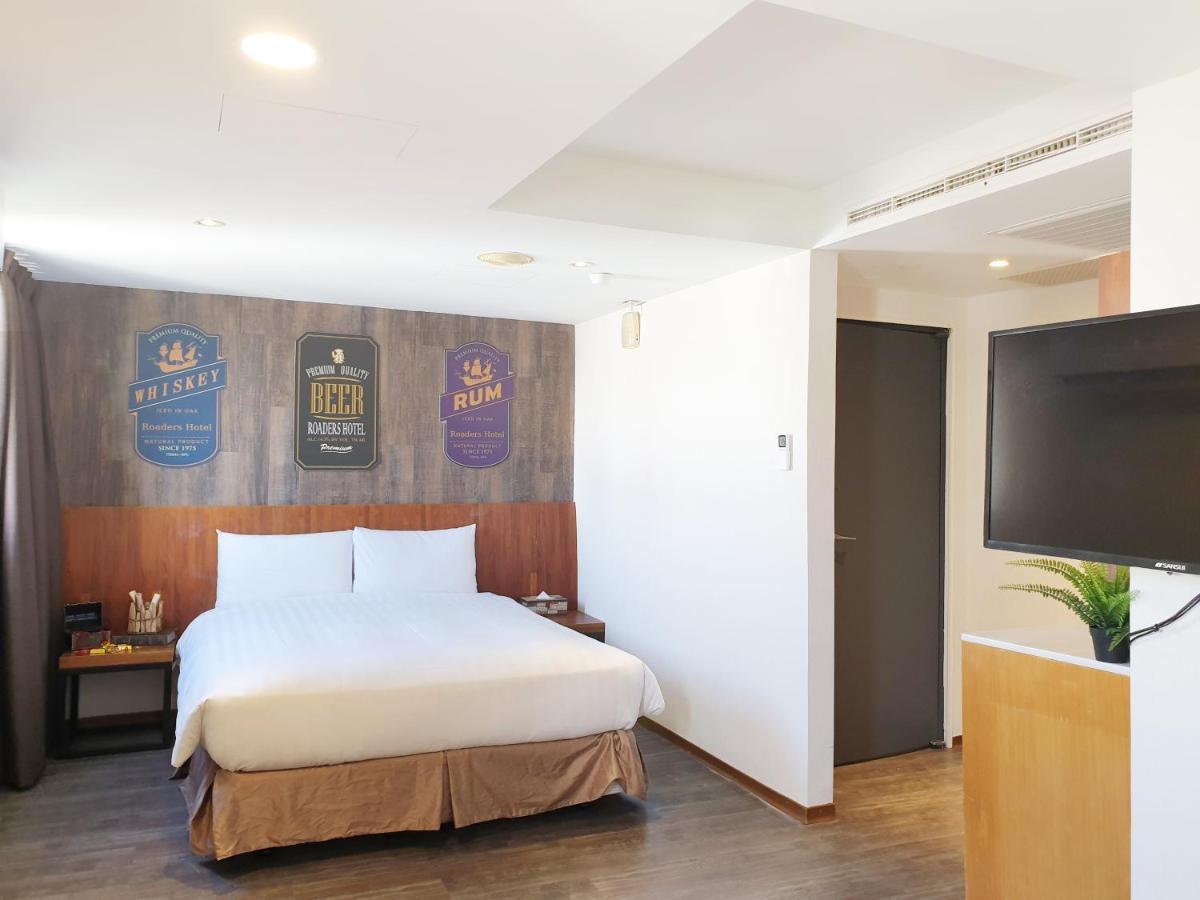 Roaders Hotel Hualien Dongda Extérieur photo